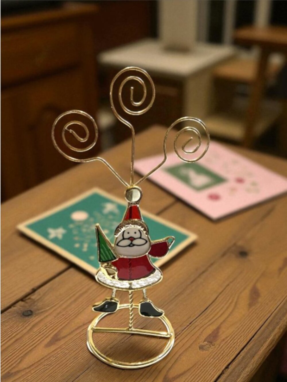 CHRISTMAS CARD DISPLAY -- Staind Glass Santa, Shows 3 Xmas Cards, In-Box, Unused